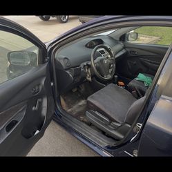 2008 Toyota Yaris 300,000 miles no pink slip just a bill of sale interested send me a message and I will send you the address. Good to fix it for part