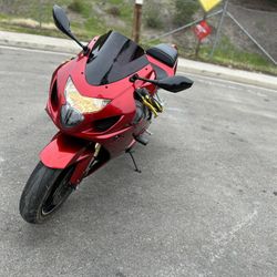 2005 Suzuki Gxsr 600 