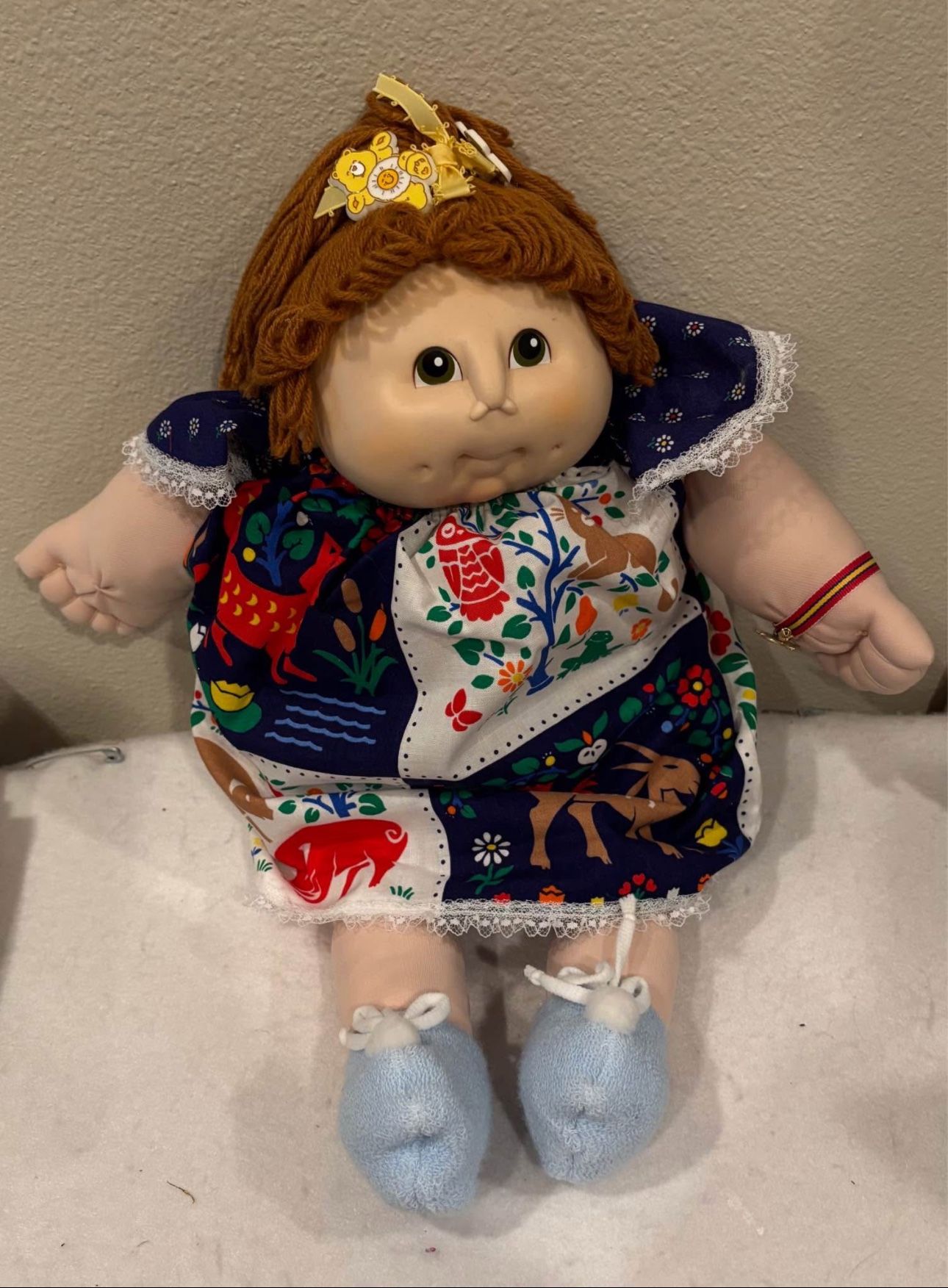 Doll 1985 CABBAGE PATCH KID green eyes female hand sewn perfect vintage collectible