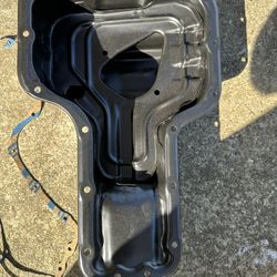 Brand New Oil Pan and Gasket 2006 Toyota Corolla 