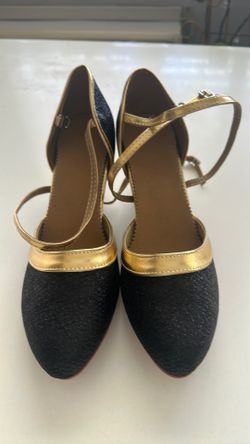 Salsa shoes