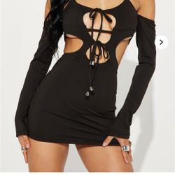 Stepping Out Cut Out Mini Dress -
Black
