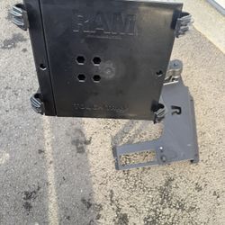 RAM LAPTOP MOUNT 