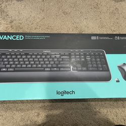 Logitech Advanced MK520 Keyboard And Mouse