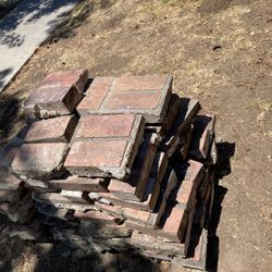 FREE 1960s reclaimed Bricks 