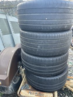Size 19Yokohama Advan Sport Tires 245r /35r19 89w