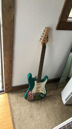 Lotus electric guitar (professionally repaired)