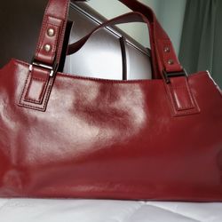 New Handbag with storage Bag