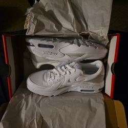 Woman's Nike Air Max EXCEE