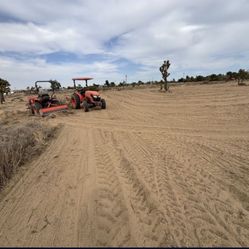Tractor 