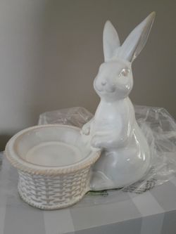 SCENTSY HAPPY HARE" WAX WARMER BRAND NEW IN BOX BULB NEVER NEEDED