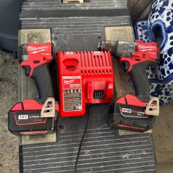 Set Of Milwaukee In Working Conditions Ere Very Little Use 