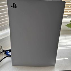 PS5 & ONN 24” monitor runs 120 fps, price is for both will do 350 for just ps5