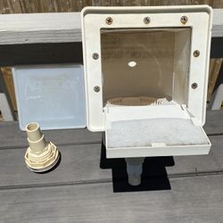 Skimmer Wih Aquadoor Cover And Return Fitting