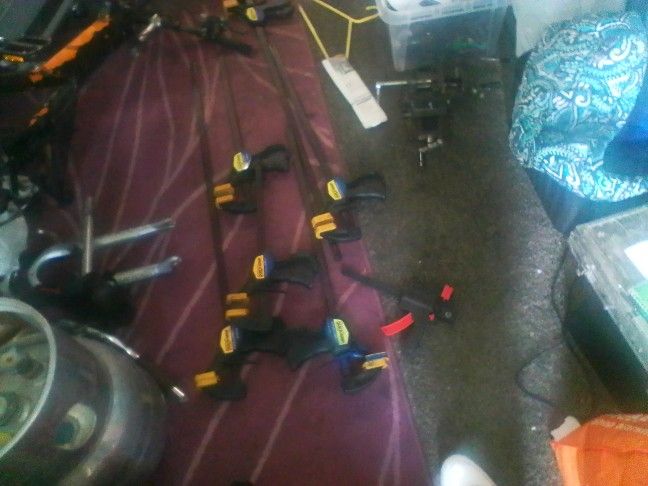 Clamps Ì For Sale