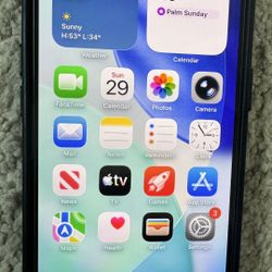 Like New Unlocked iPhone 14 with warranty, case, screen protector, box