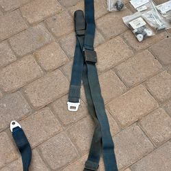 1968 Dodge dart seat belts