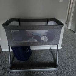 Pamobabe bassinet 