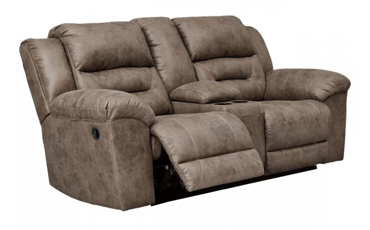 Brand New Ashley Reclining Love seat With Cupholders And Console