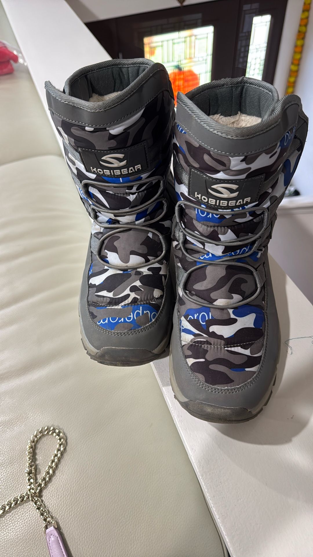 Hobibeat boots for kids size 6