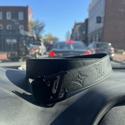 Louis Vuitton belt 
