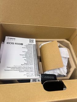 Canon digital camera Eos R50 V