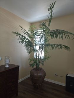 Palm tree artificial