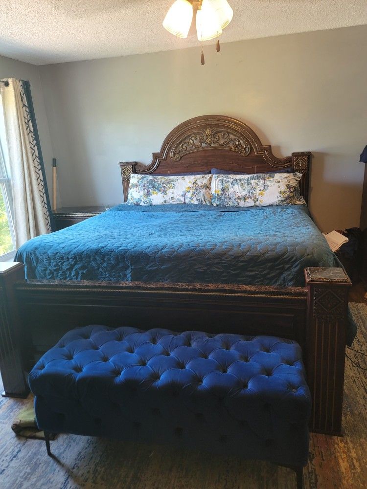 King Bedroom