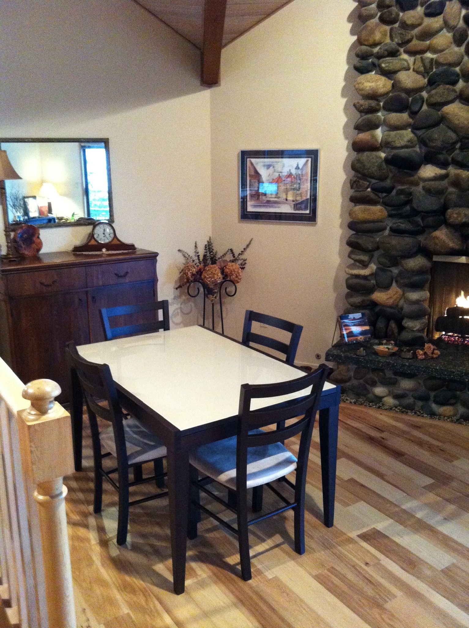 Contemporary Glass Top Extendable Dining Table