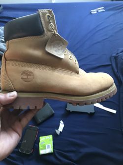 Size 8.5