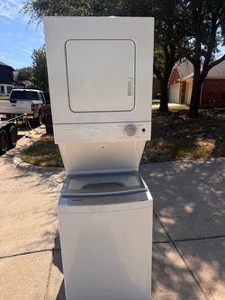 2025 Whirlpool Stacked Washer/Dryer - Electric ONLY, no gas line needed.