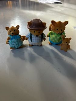 Calico Critters Fox Family Set of 4