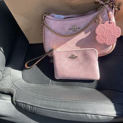 Brand New Coach Teri Shoulder Bag Brown And Powder Pink 