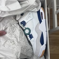 Jordan 4 Retro SB Size 10 