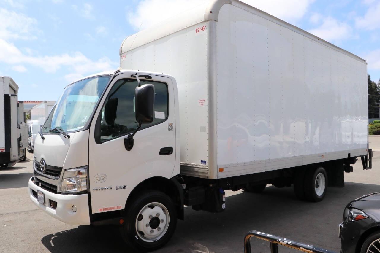2020 Hino 195
