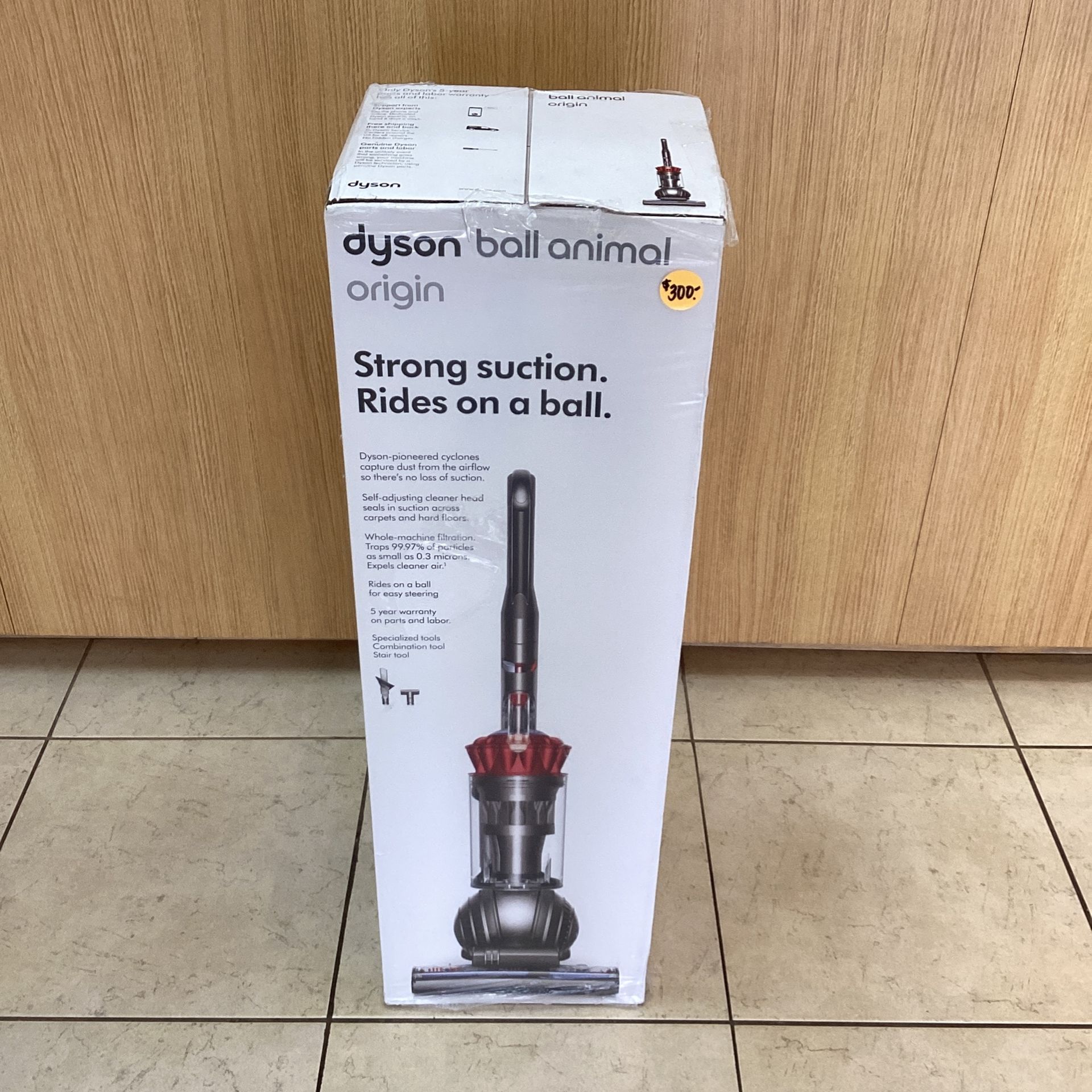 DYSON BALL ANIMAL ORIGIN VACUUM CLEANER.