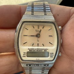 Citizen Digital-Analog Quartz Menβs Ana-Digi Watch