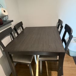 Dining Table With Chairs 