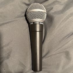 Shure SM58 Microphone