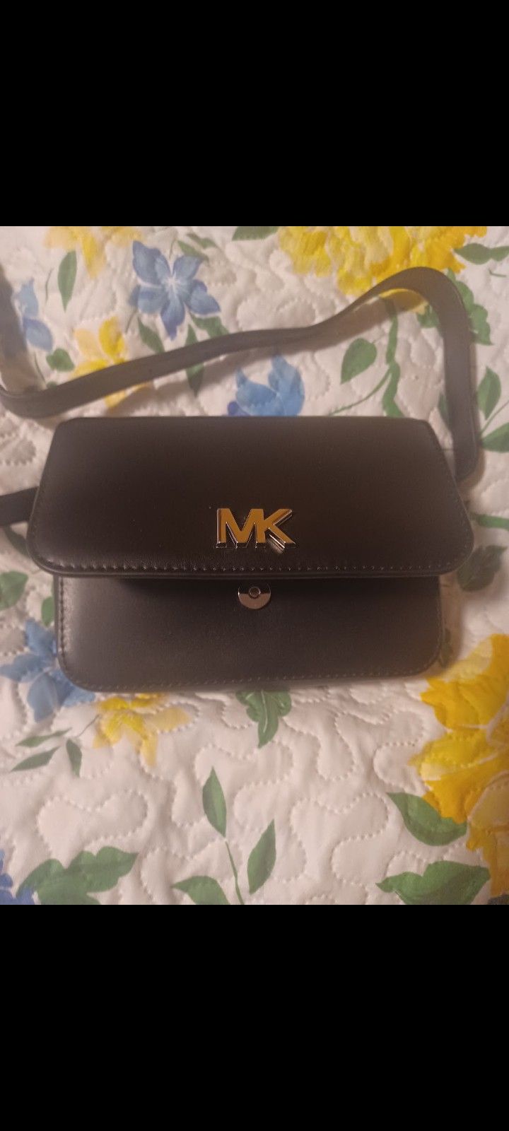 New Michael Kor Tiny Waist Purse Paid $149 For It