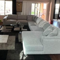 LARGE CAPACITY SEATING BRAND NEW SECTIONAL SAME DAY DELIVERY 