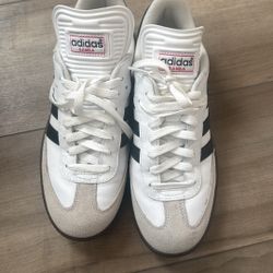 Adidas -Sambas -7.5 (men's) 