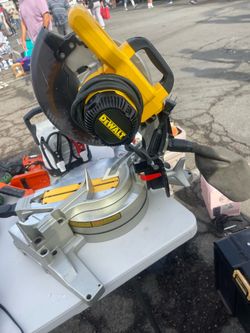 DW713  10” (254mm) Compound Miter Saw