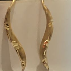 Diamond Cut 14KT Gold Earrings