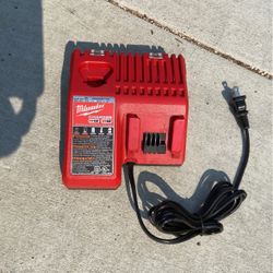 M-12 / M-18 Barrery Charger New!