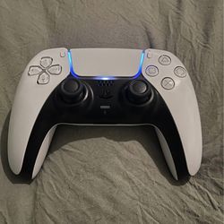 🎮 PS5 DualSense Wireless Controller – White