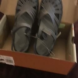 J Sport  Women’s  New In Box Size 8,5  Cash Or Zelle  