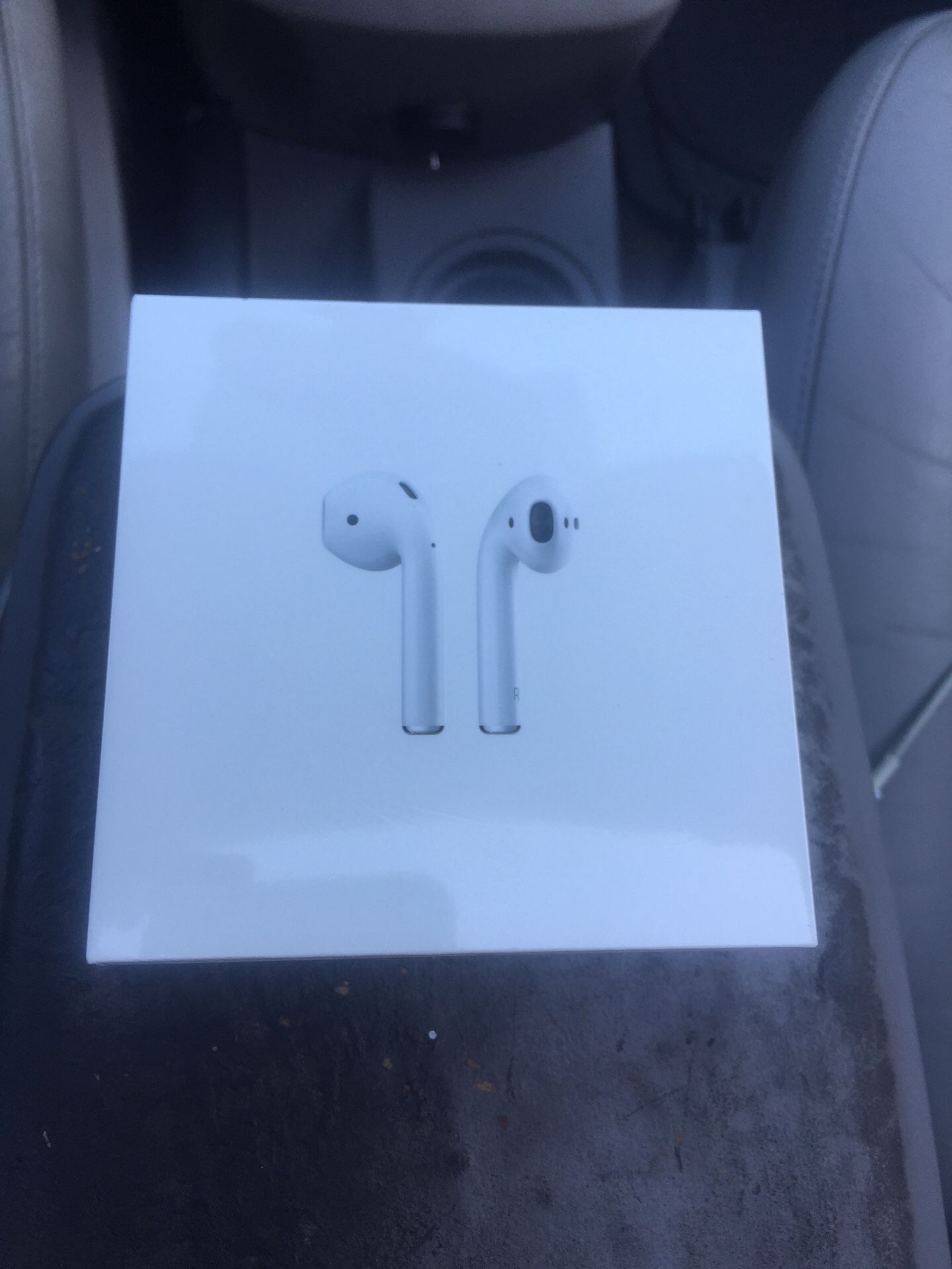 Apple AirPods 2