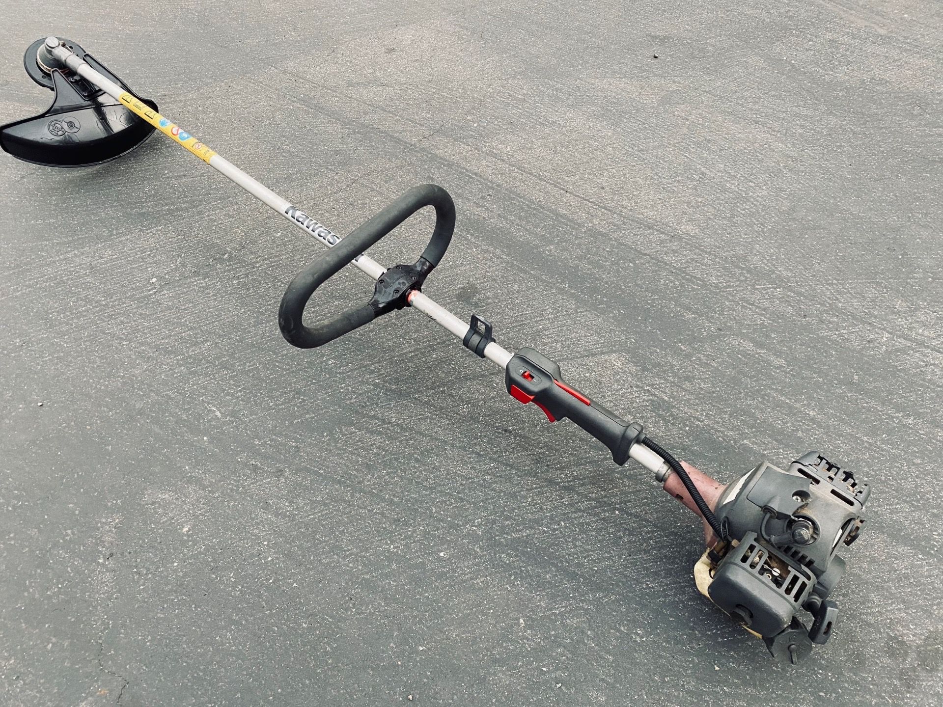 Kawasaki Commercial Gas Weed Eater