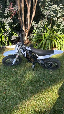 2025 EBOX 2.0  60V 2000W e-bike electric motorcycle